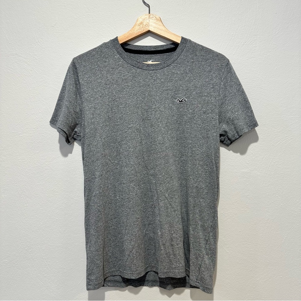 Hollister Heather Gray Short Sleeve Tee